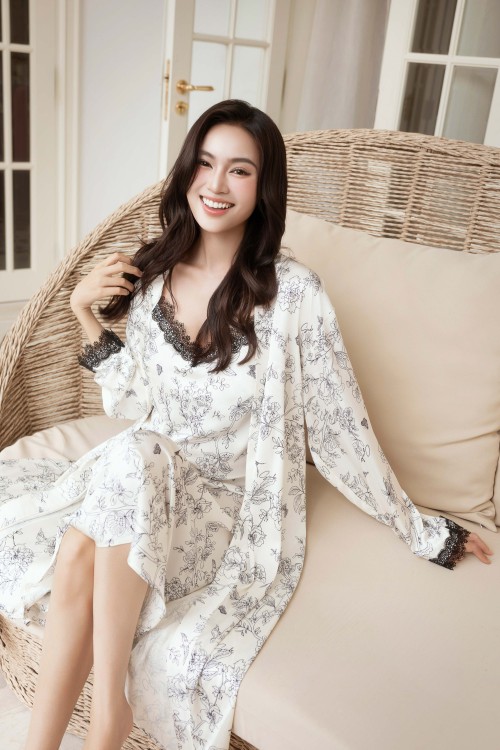 Sixdo Floral Silk Blouse &amp; Dress